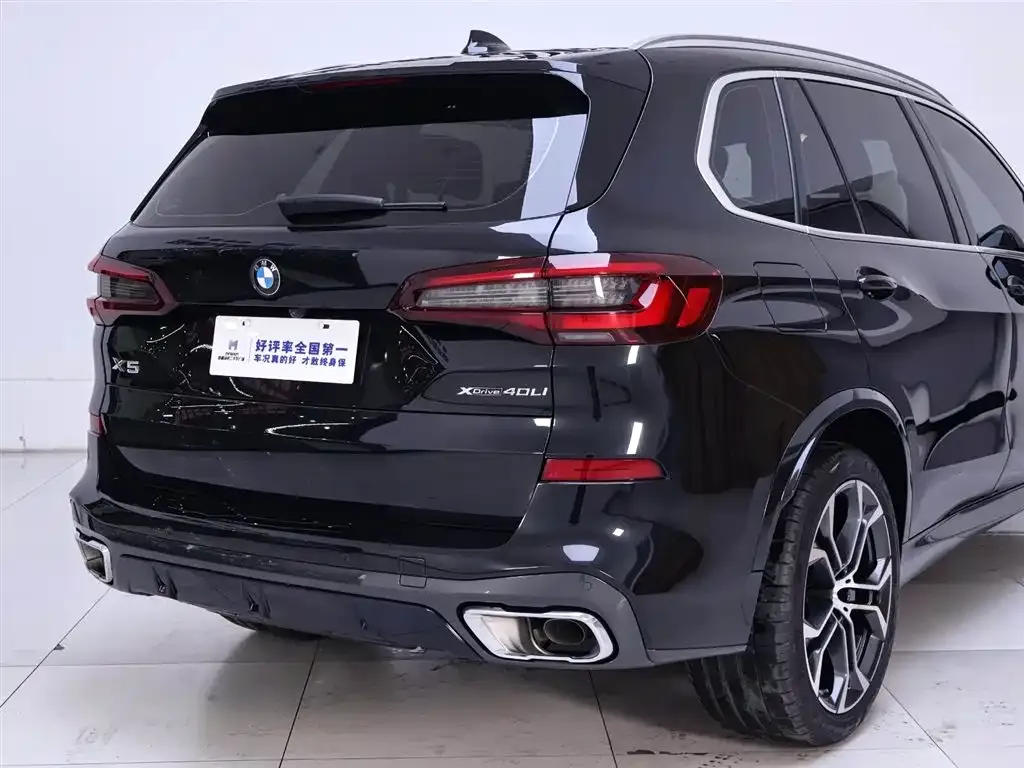 BMW X5 — фото 8