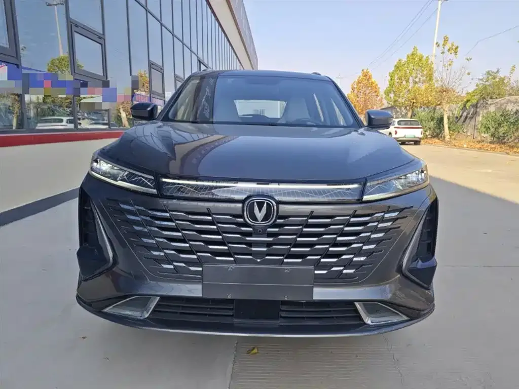 Changan CS75PLUS — фото 3
