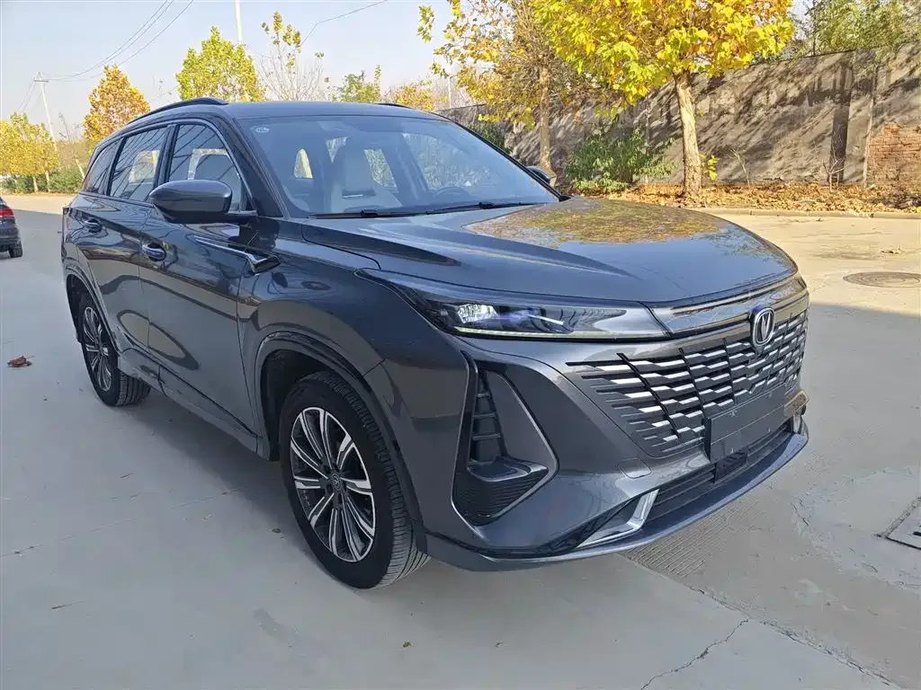 Changan CS75PLUS — фото 4