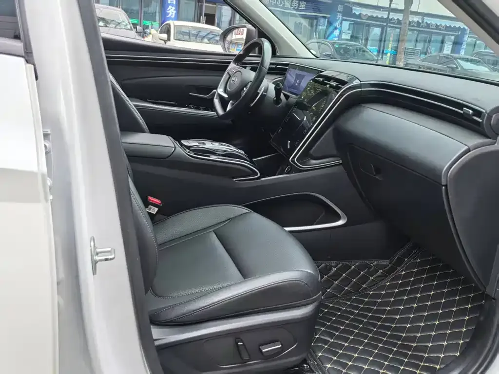 Hyundai Tucson — фото 9