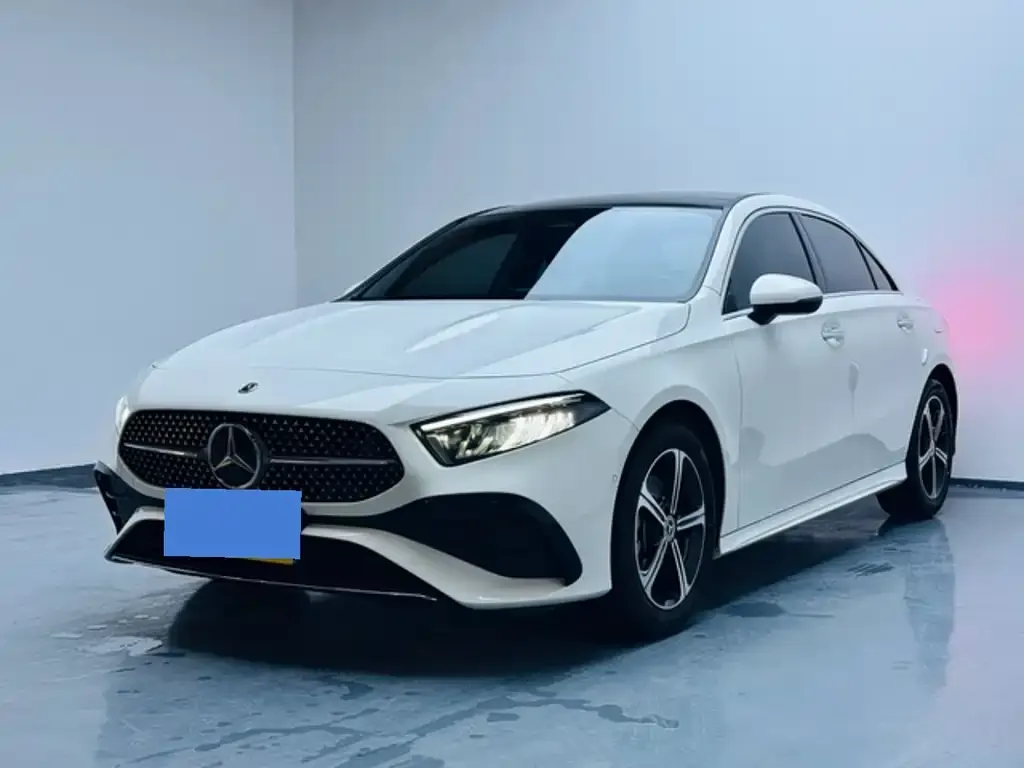 Mercedes-Benz A-Class — фото 1