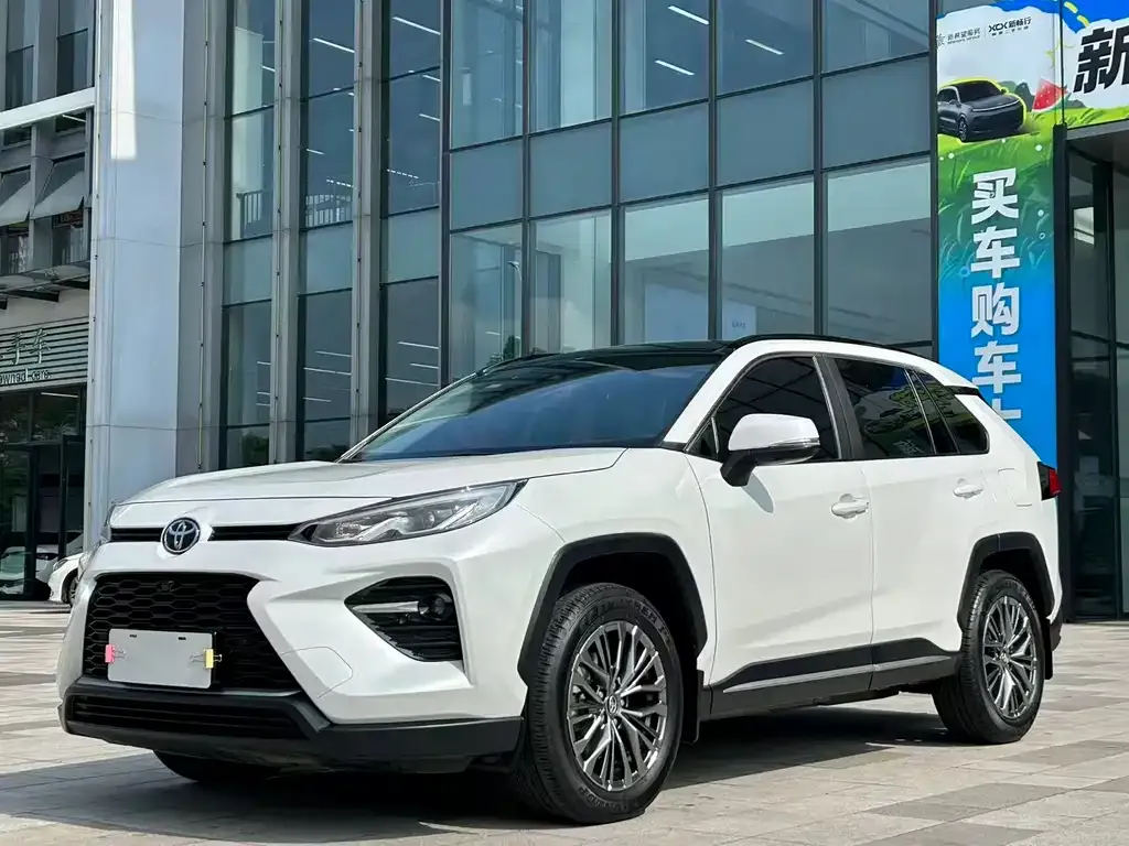 Toyota Wildlander — фото 1