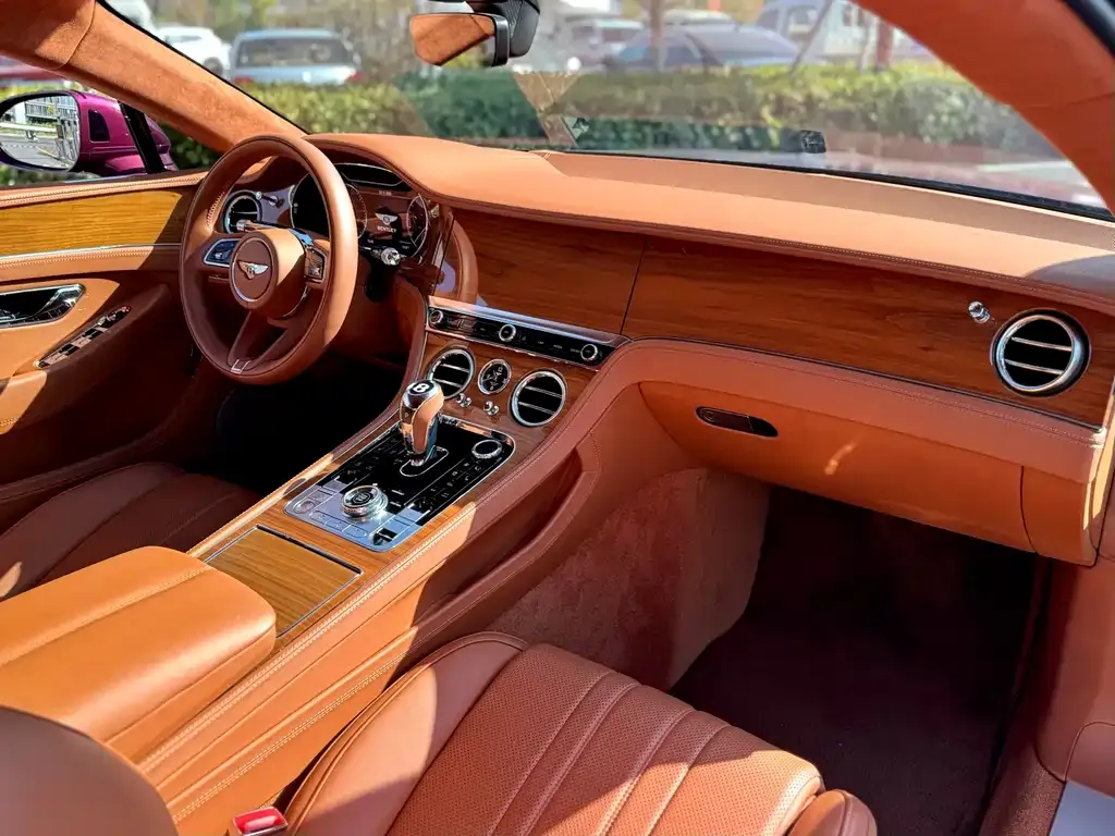 Bentley Continental — фото 5