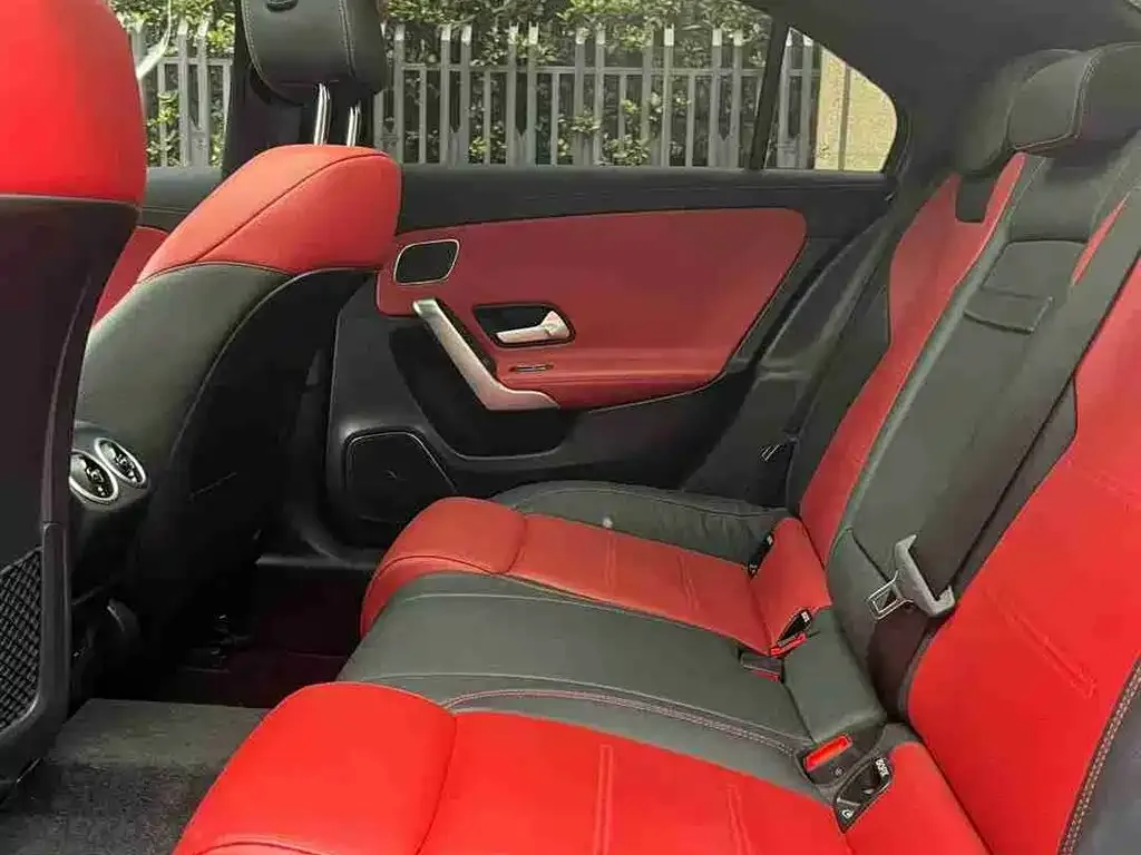 Mercedes-Benz A-Class AMG — фото 10