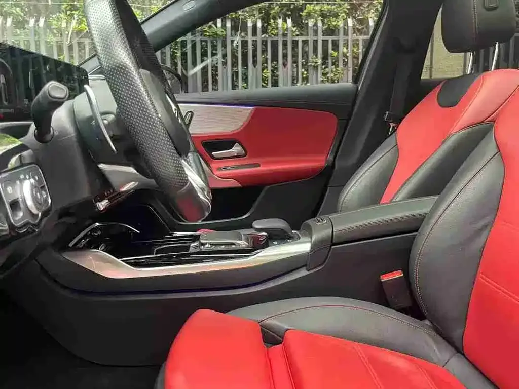 Mercedes-Benz A-Class AMG — фото 9