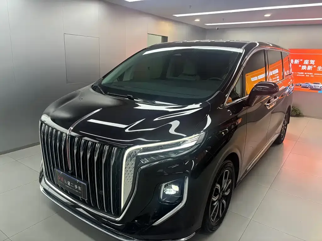 Hongqi HQ9 — фото 1