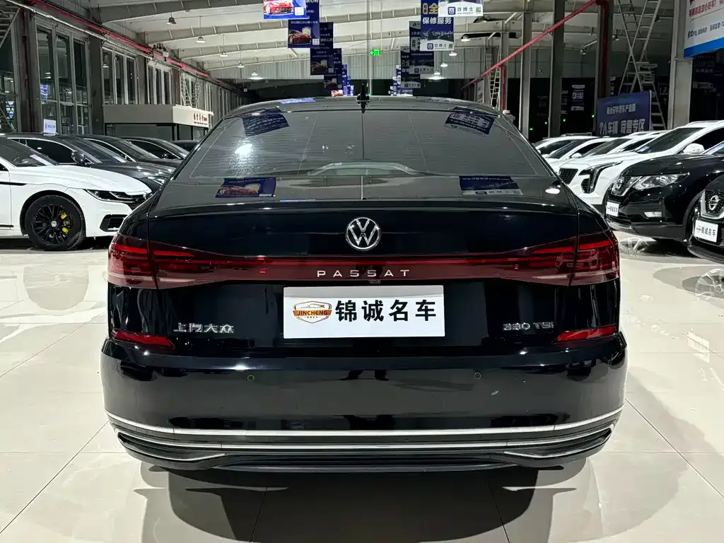 Volkswagen Passat — фото 5