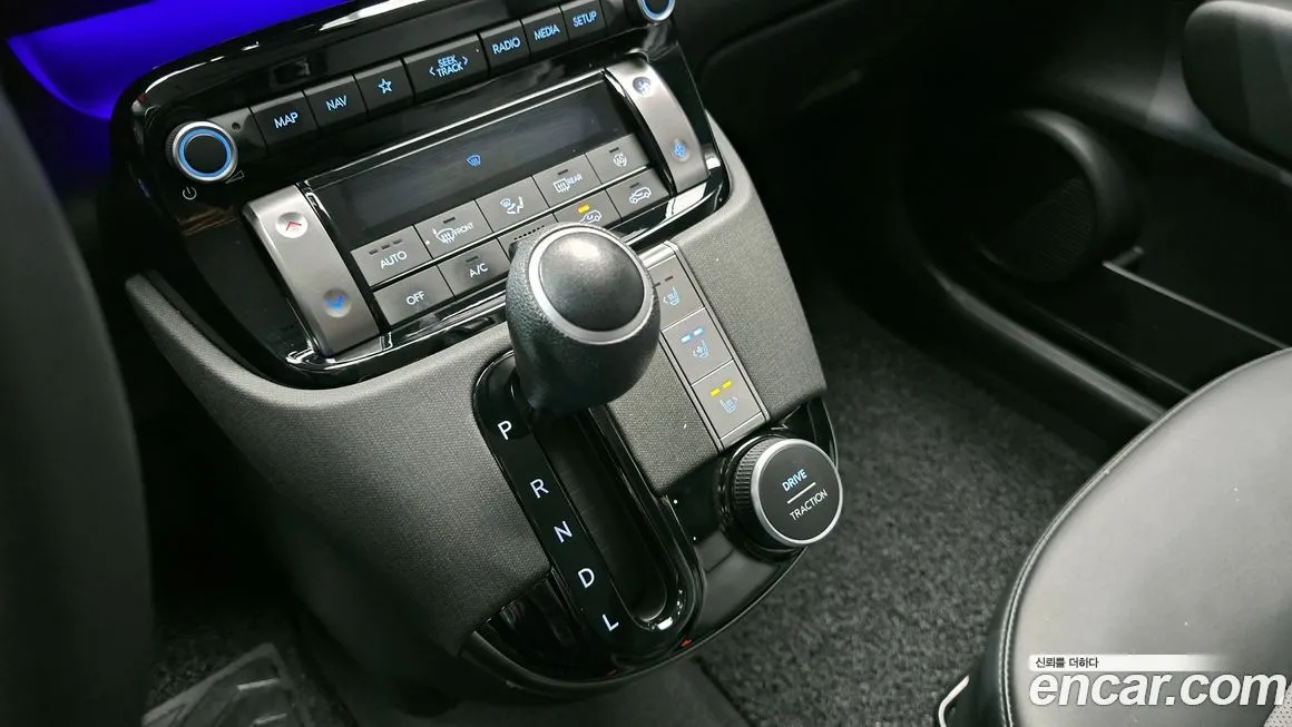 Hyundai Casper — фото 9