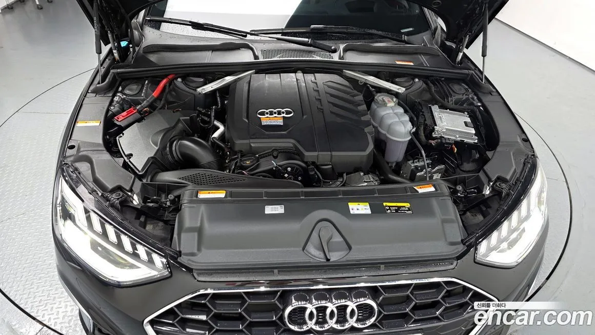 Audi A4 — фото 6