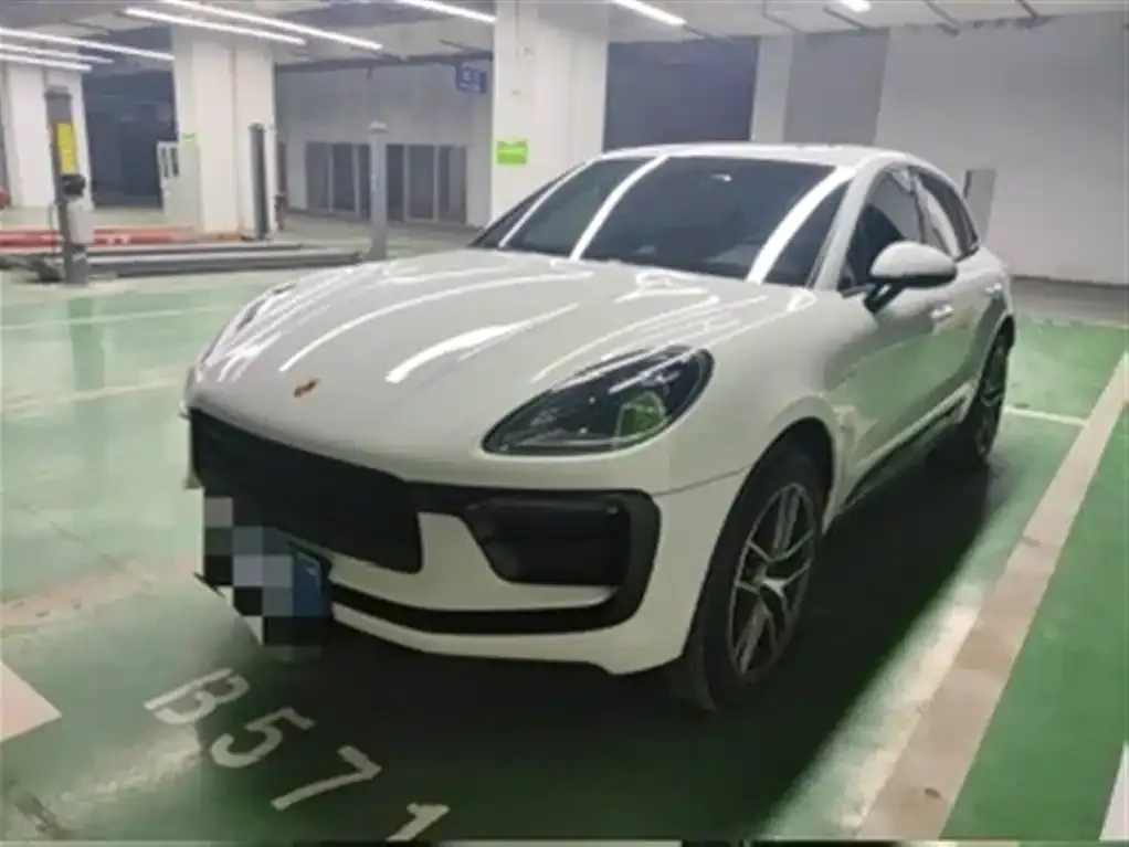 Porsche Macan — фото 1