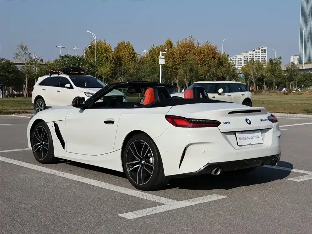 BMW Z4 — фото 7