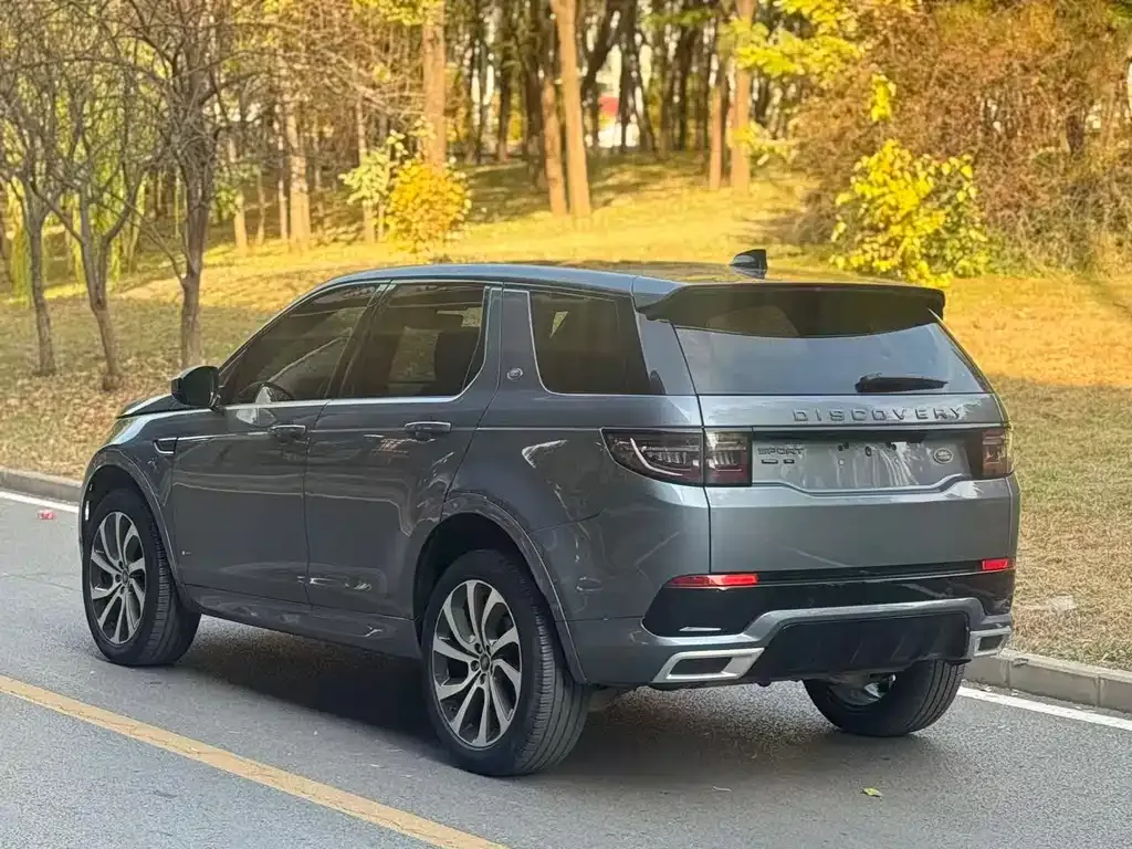 Land Rover Discovery Sport — фото 4