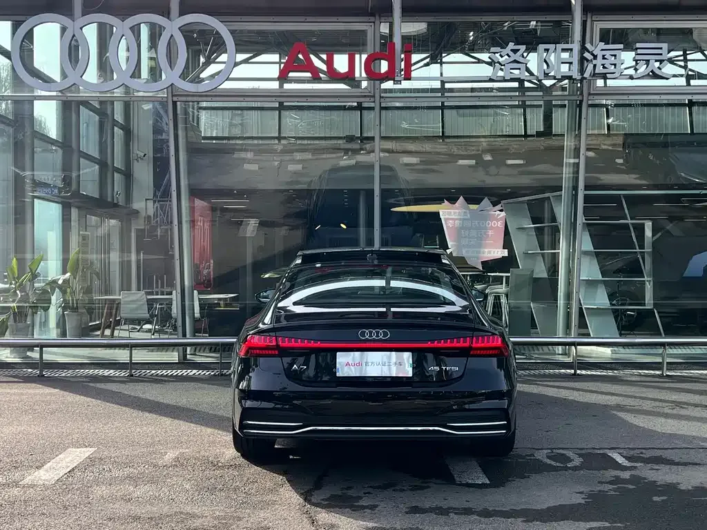 Audi A7 — фото 5