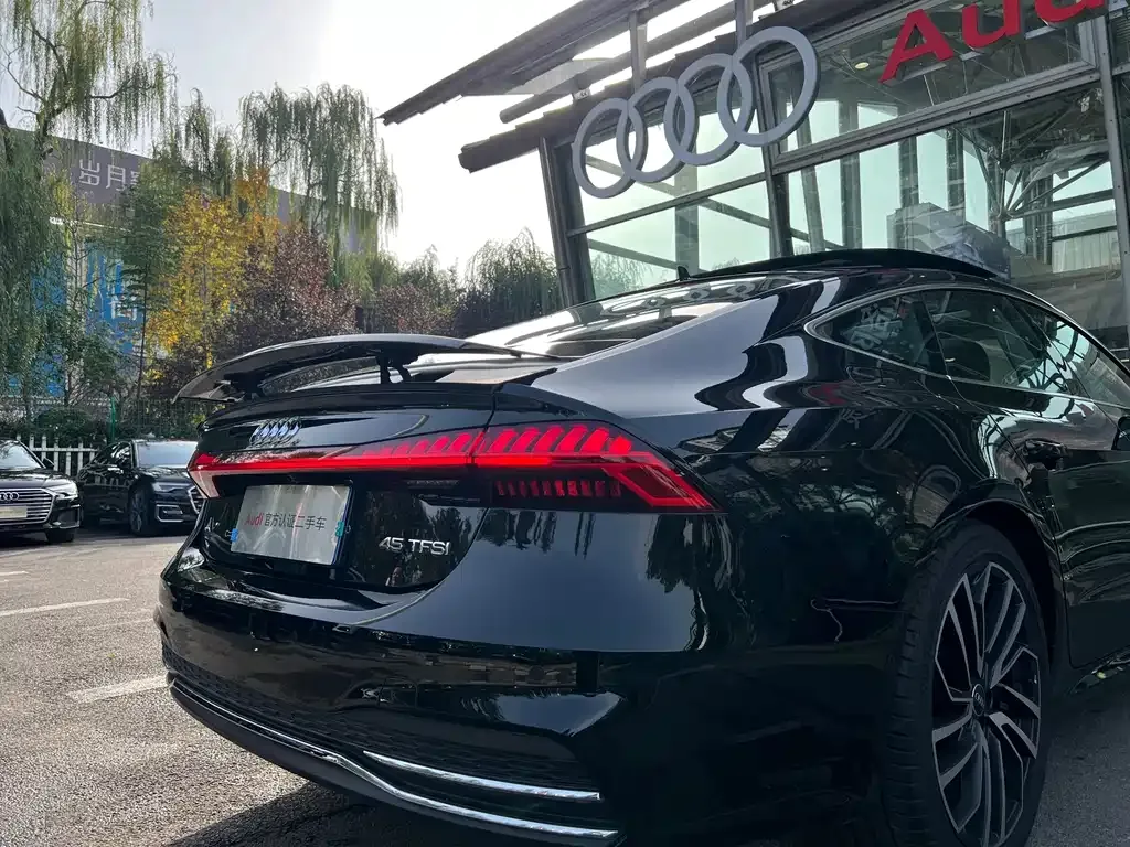 Audi A7 — фото 6