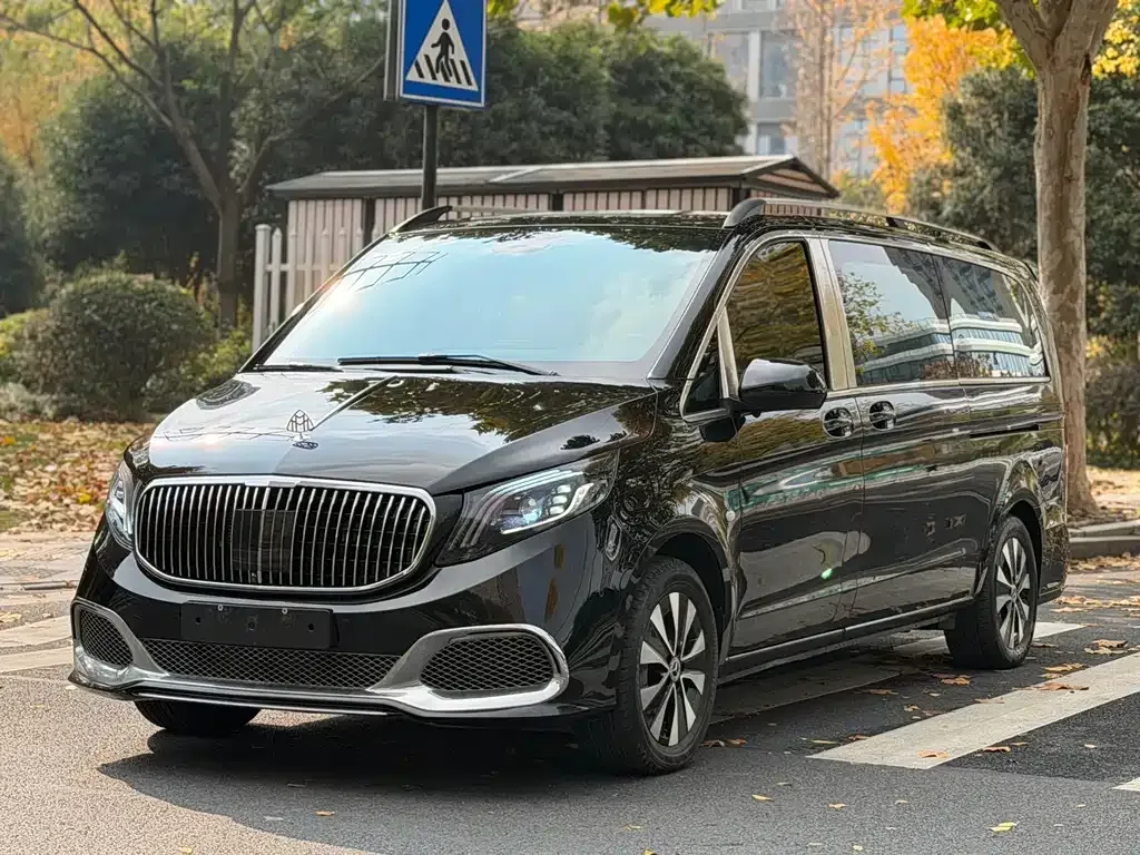 Mercedes-Benz Vito — фото 1