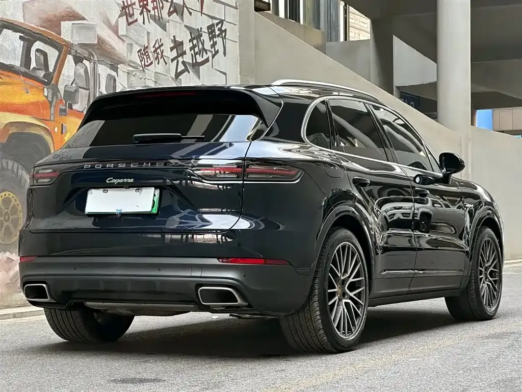 Porsche Cayenne Hybrid — фото 5