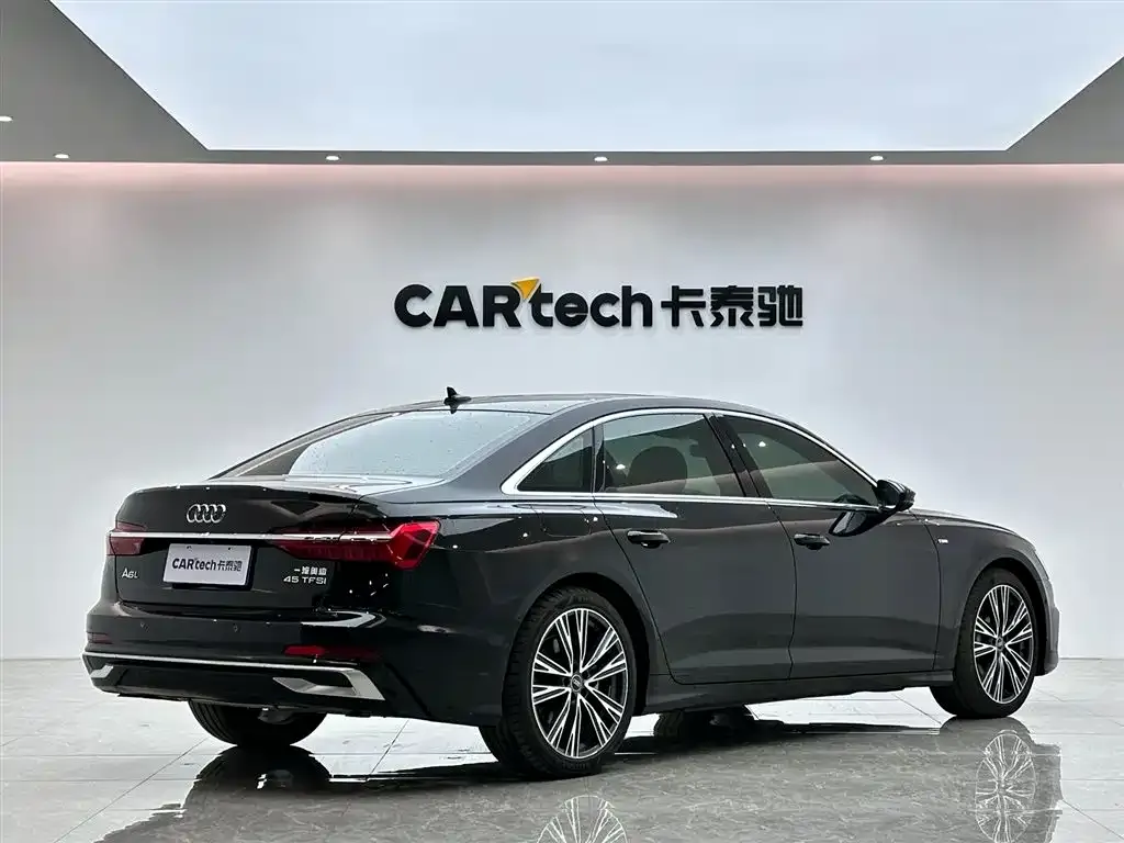 Audi A6L — фото 5