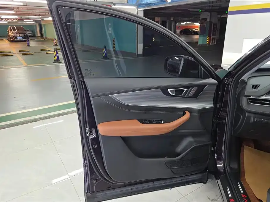 Chery Tiggo 8 PLUS — фото 7