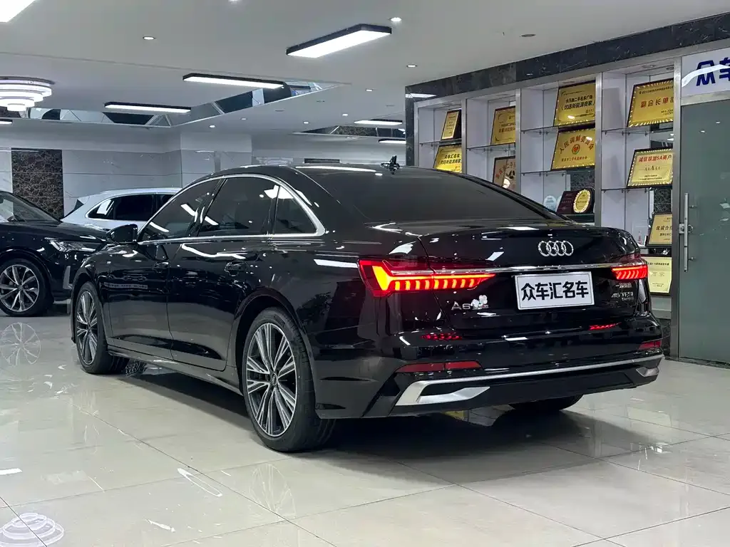 Audi A6L — фото 4
