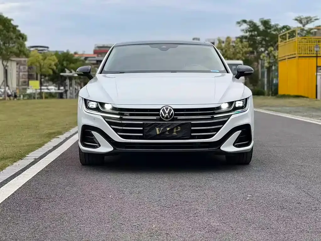 Volkswagen CC — фото 2
