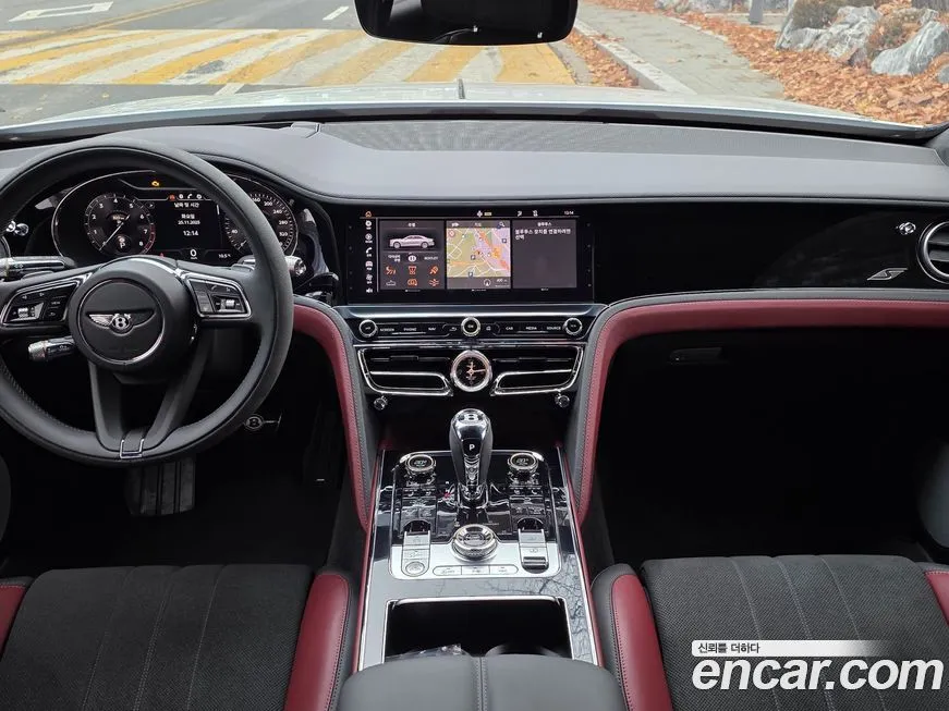 Bentley Flying Spur — фото 8