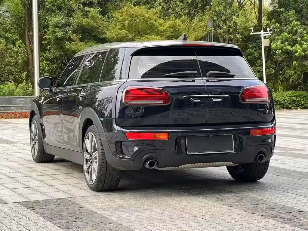 MINI Clubman — фото 5