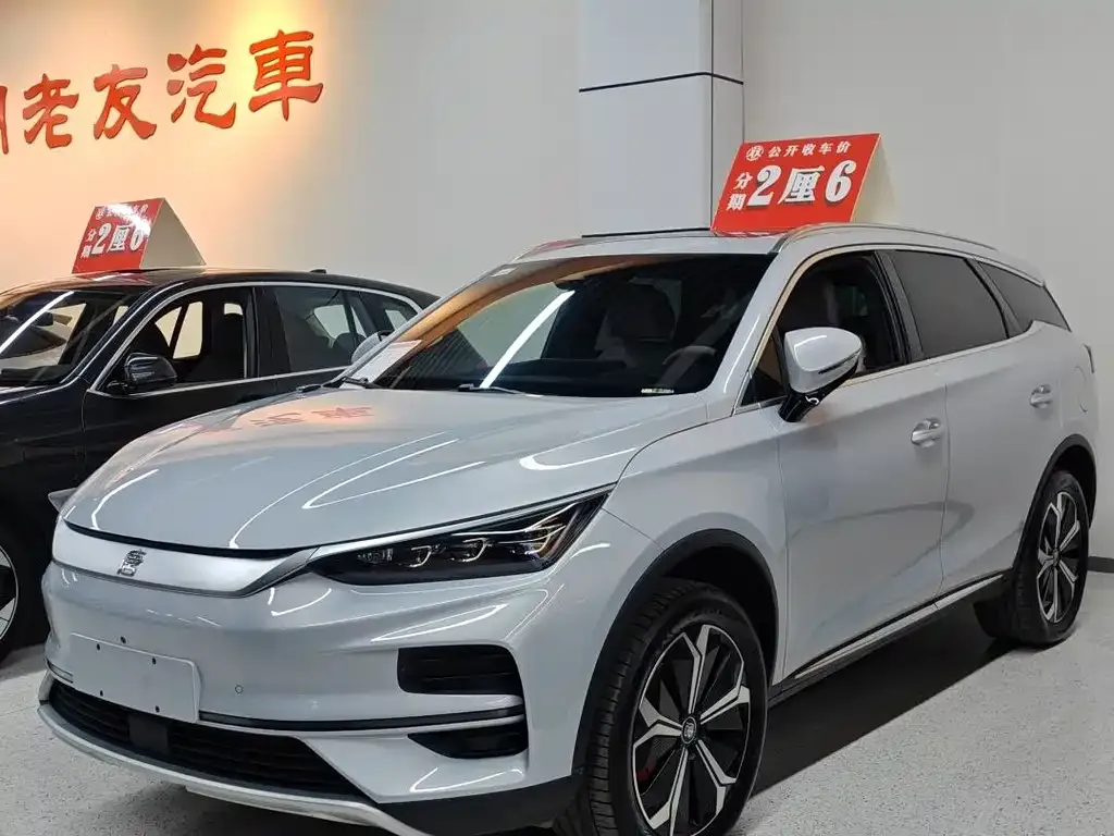 BYD Tang New Energy — фото 1