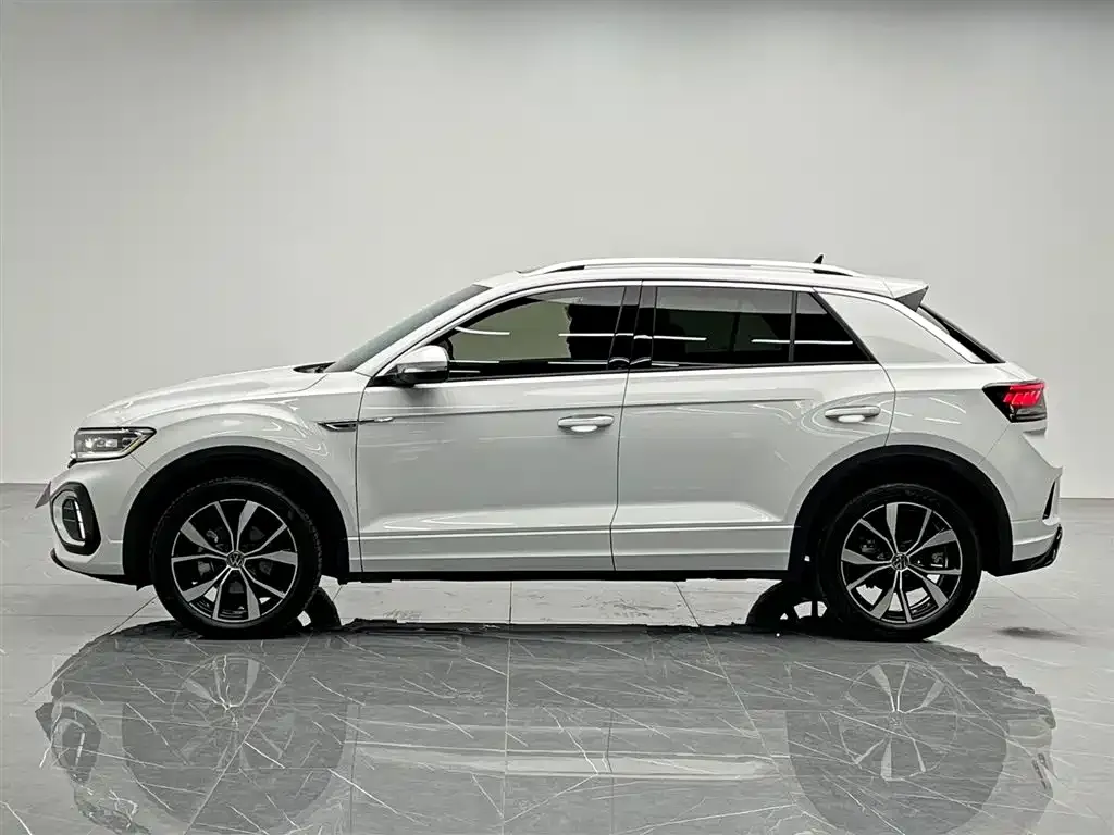 Volkswagen T-Roc — фото 3