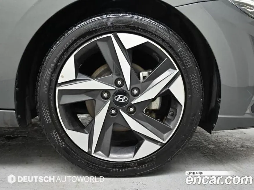 Hyundai AVANTE — фото 5