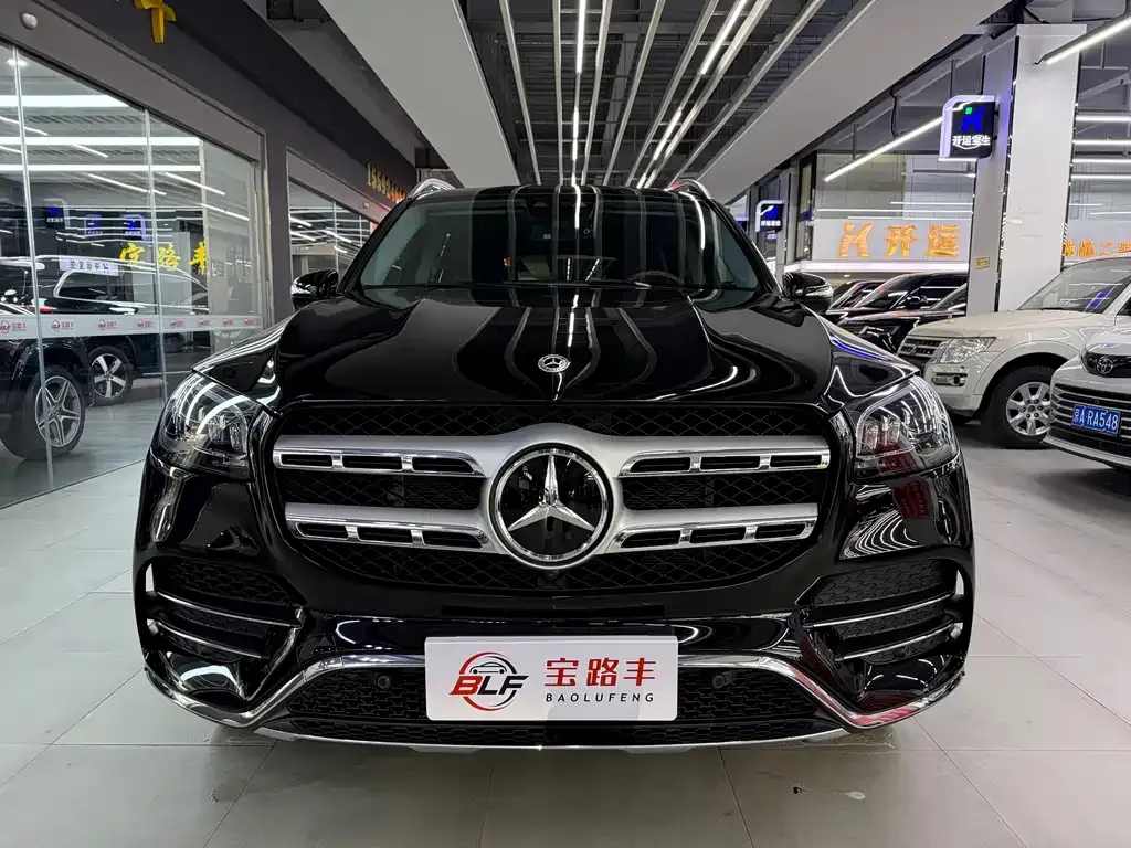 Mercedes-Benz GLS — фото 2