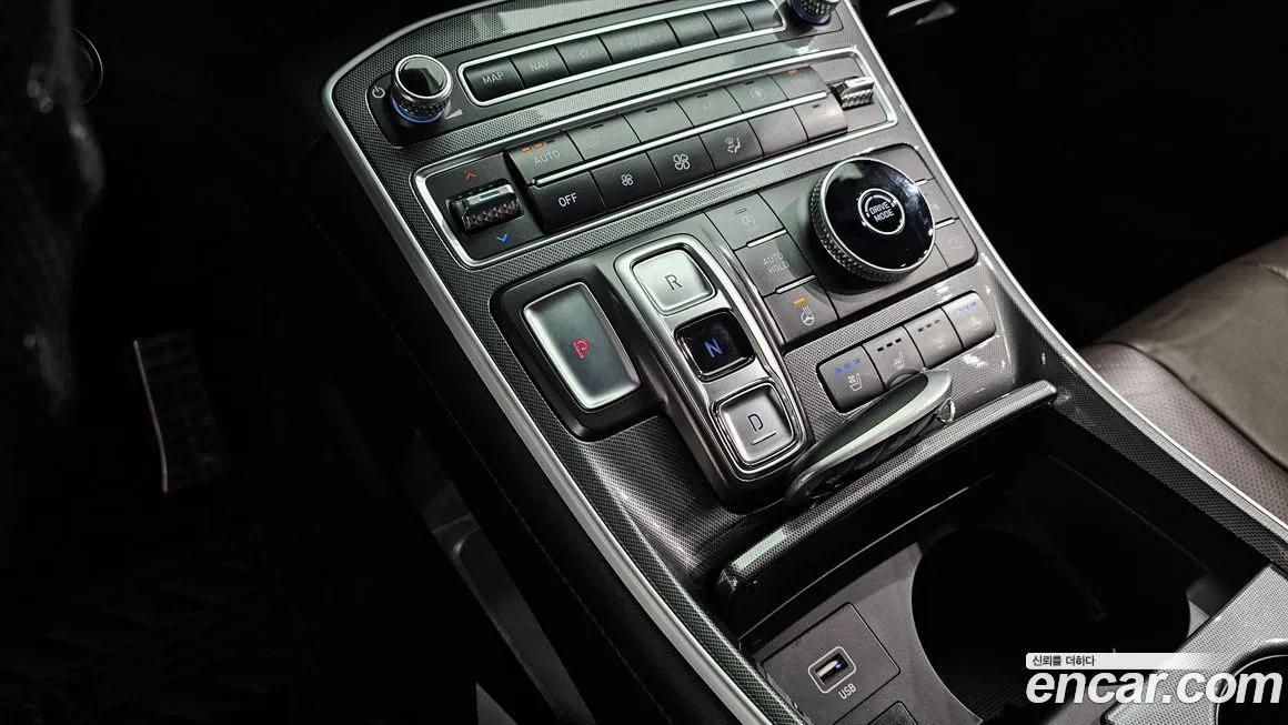 Hyundai Santafe — фото 9