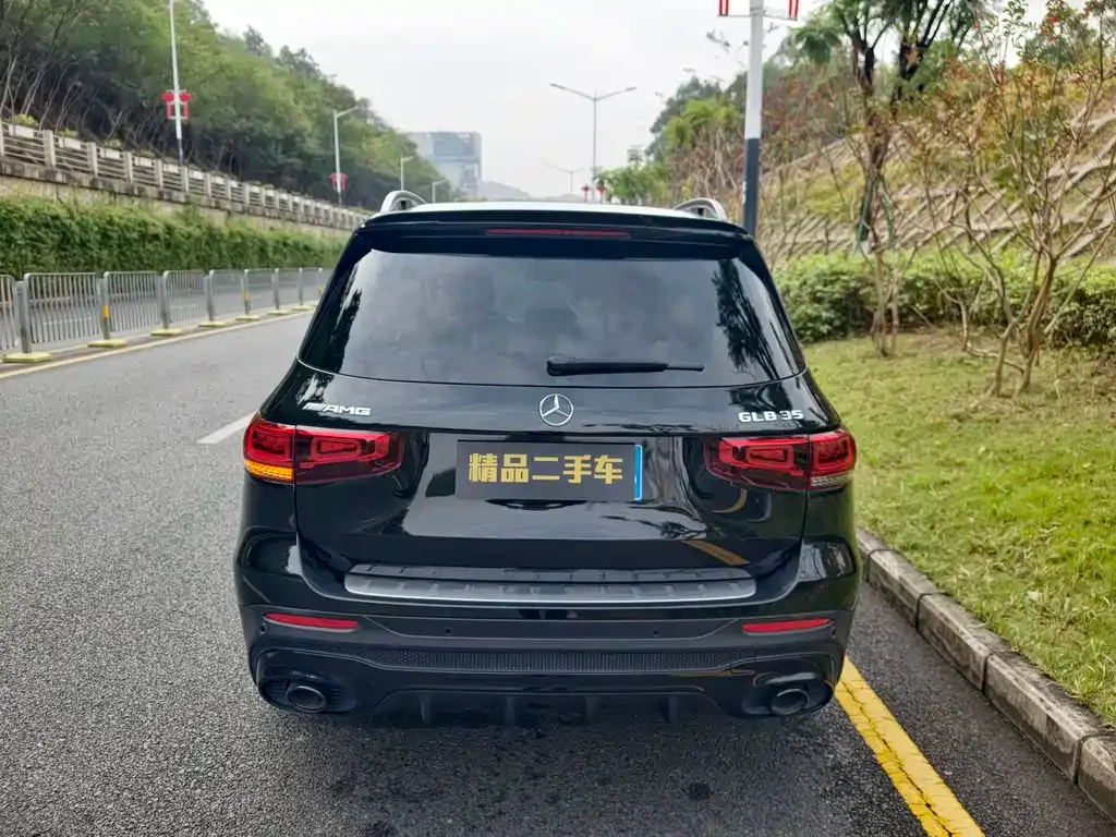 Mercedes-Benz GLB AMG — фото 4