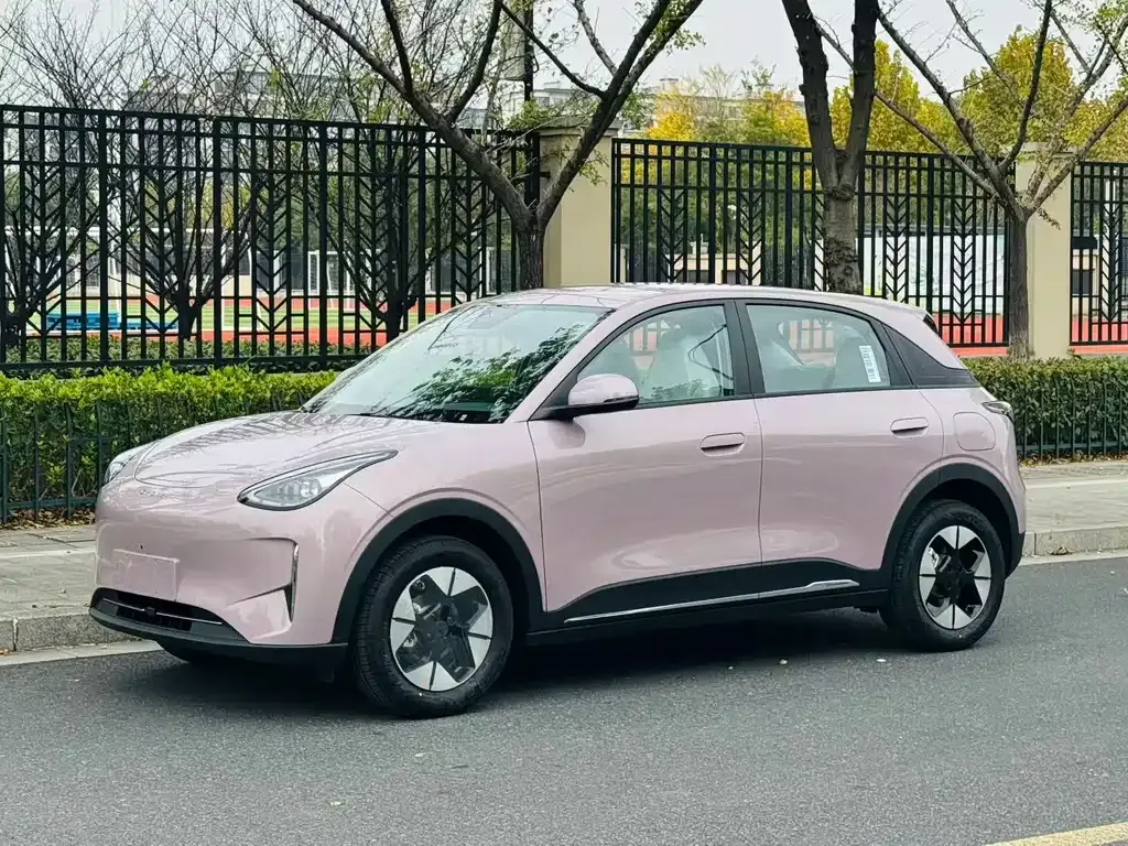 Geely Starburst — фото 1