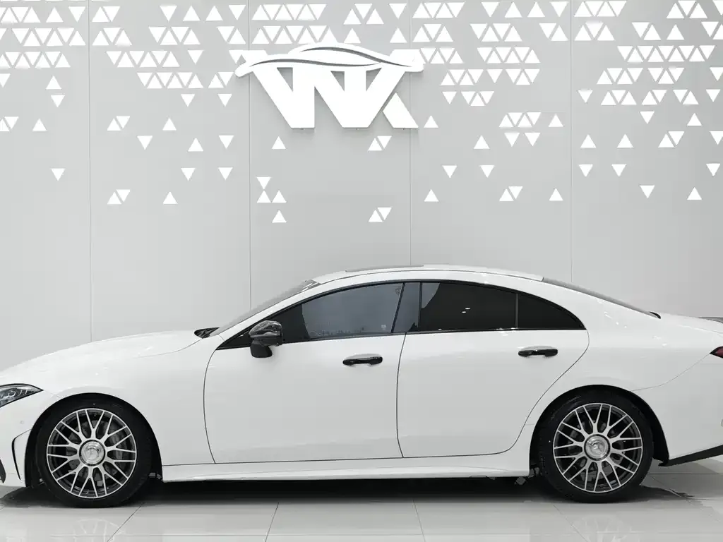 Mercedes-Benz CLS — фото 3