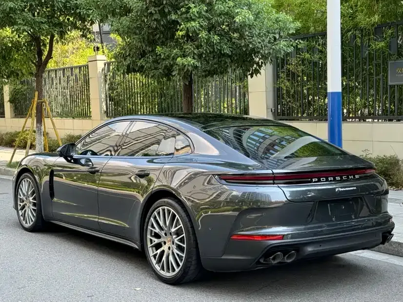 Porsche Panamera — фото 5
