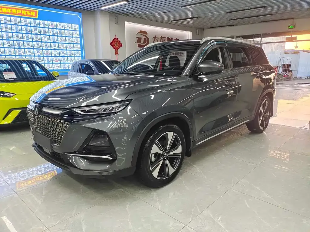 Changan X7 PLUS — фото 2