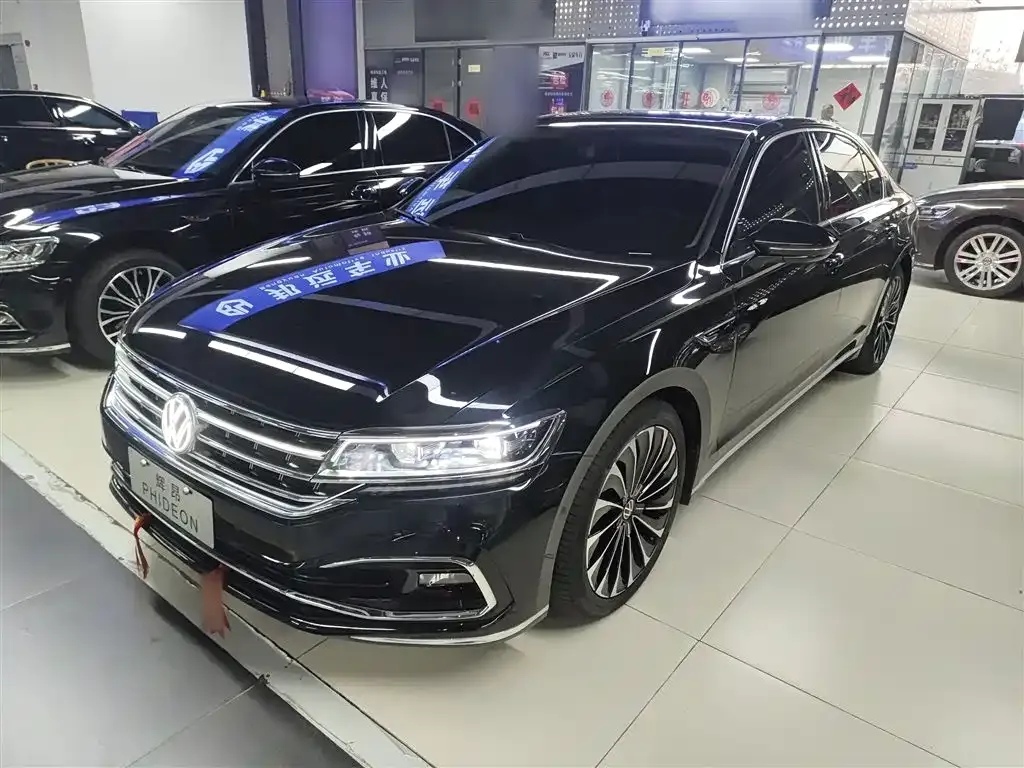 Volkswagen Phideon — фото 1