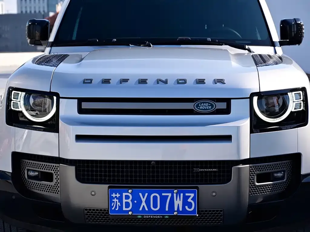 Land Rover Defender — фото 4