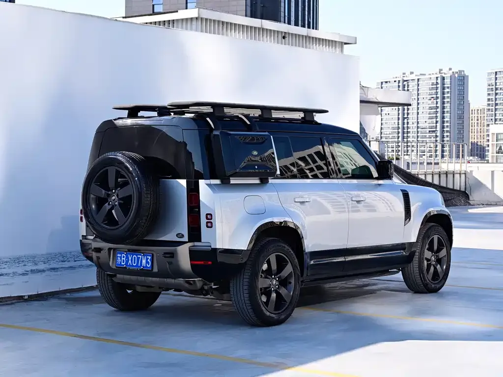 Land Rover Defender — фото 8