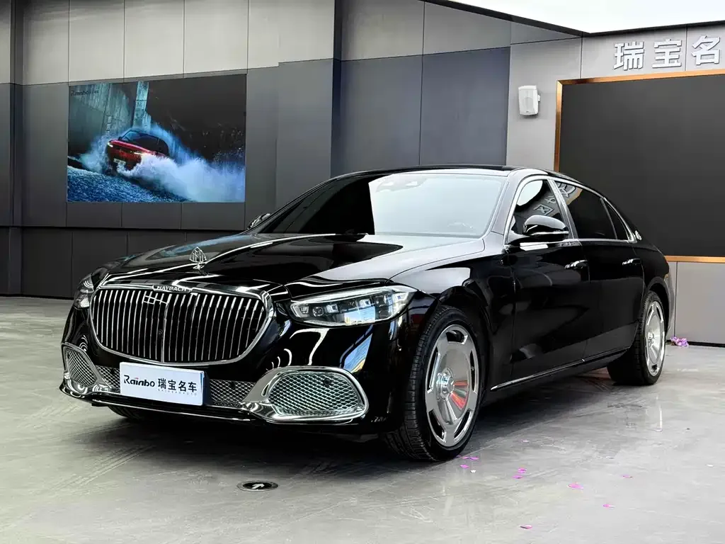 Mercedes-Benz S-Class — фото 1