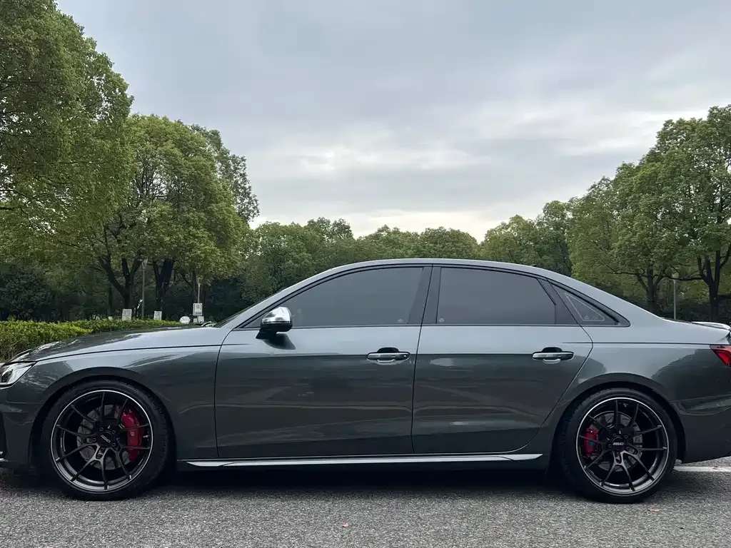 Audi S4 — фото 4