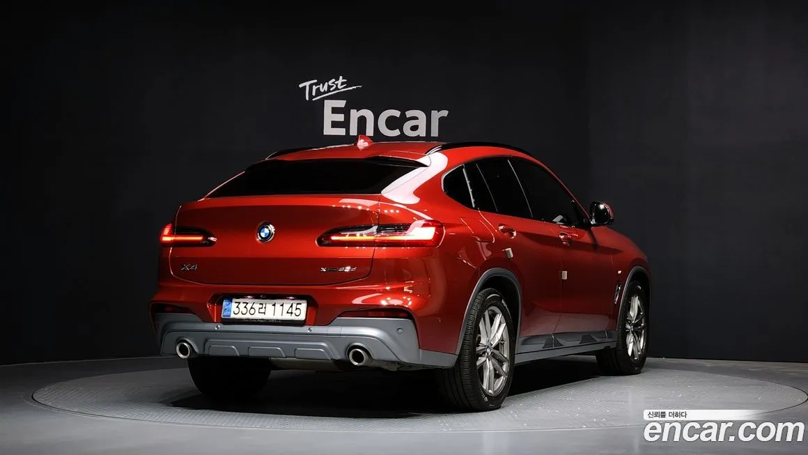 BMW X4 — фото 2