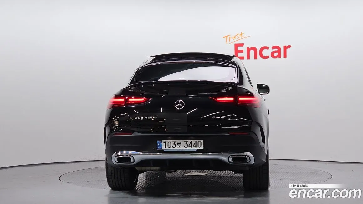 Mercedes-Benz GLE-Class — фото 4