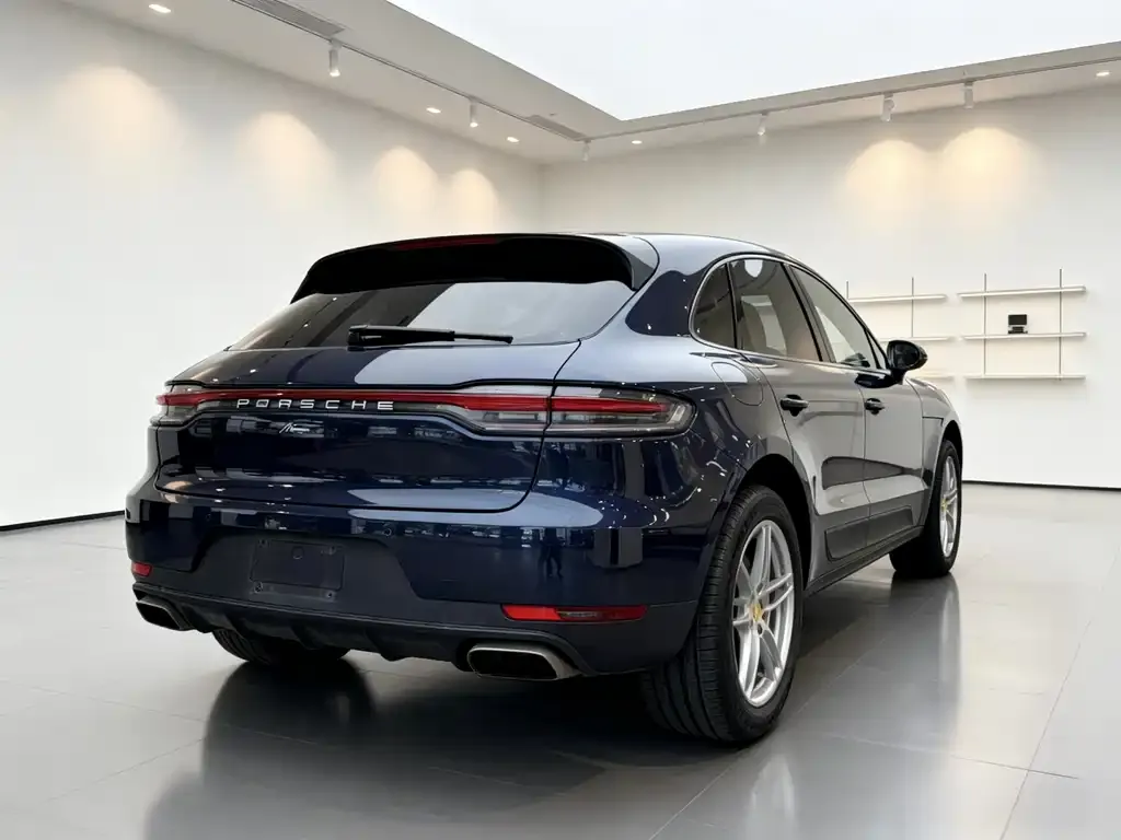 Porsche Macan — фото 9