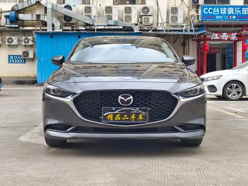 Mazda 3 Axela — фото 3
