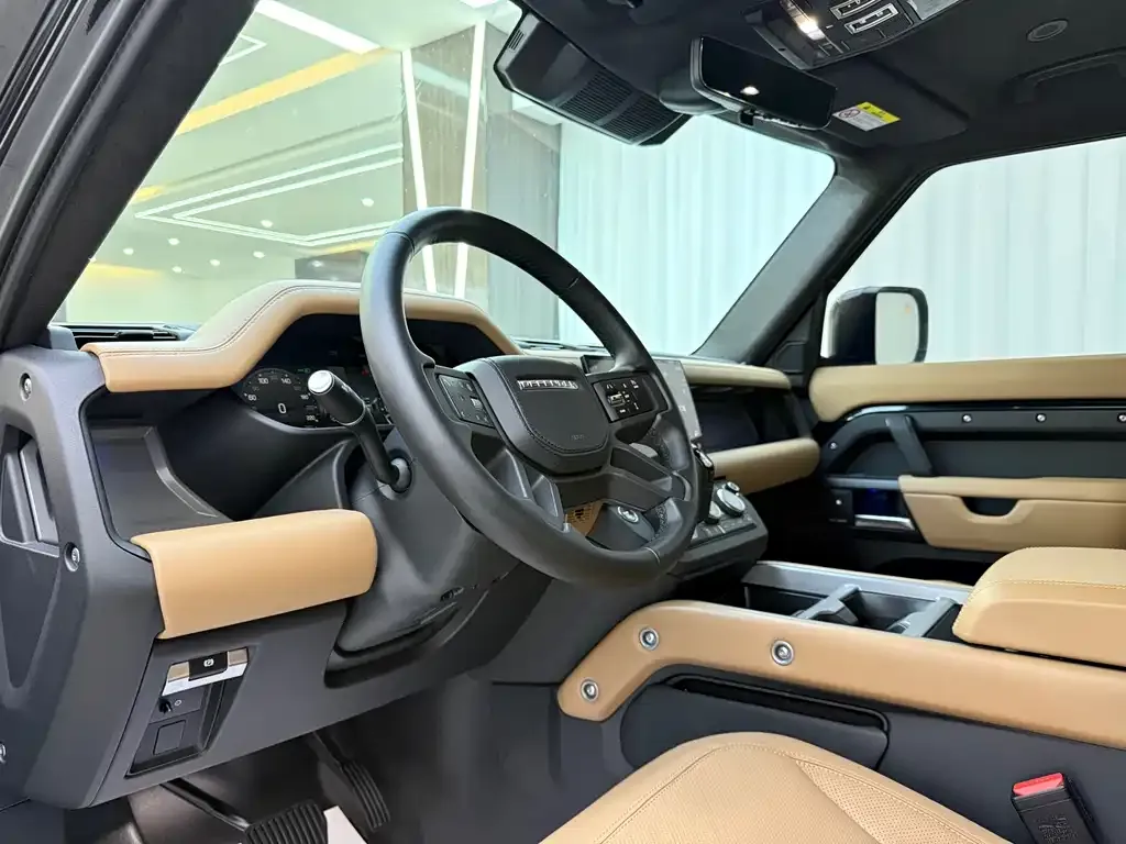 Land Rover Defender — фото 5