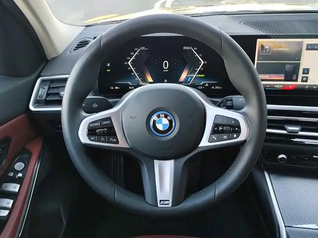 BMW i3 — фото 5