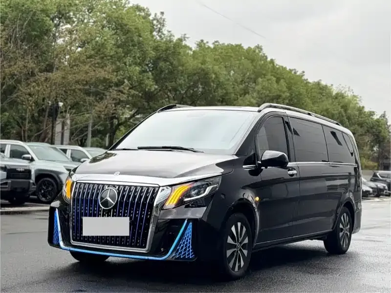 Mercedes-Benz Vito — фото 1