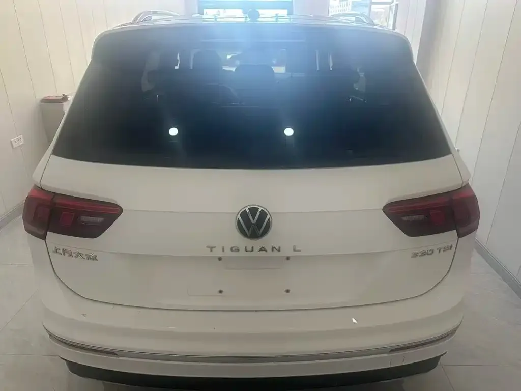Volkswagen Tiguan L — фото 4