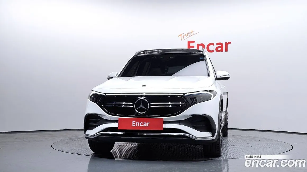 Mercedes-Benz EQB — фото 3